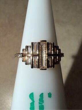 Bomb Party Size 7 Ring-Skyscraper Diamond CZ on Gold RG22851